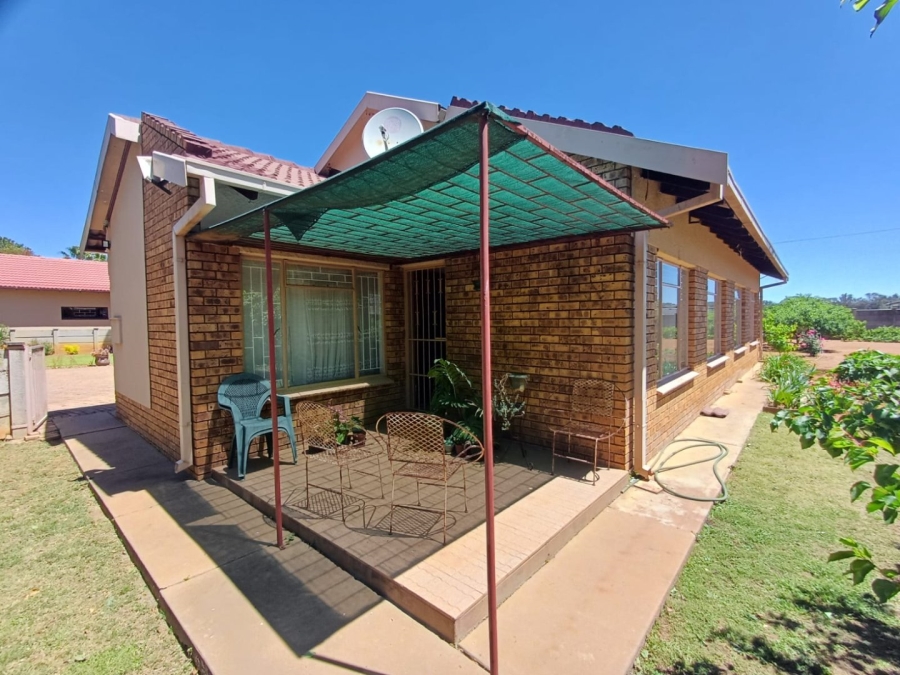 3 Bedroom Property for Sale in Meiringspark Ext 4 North West